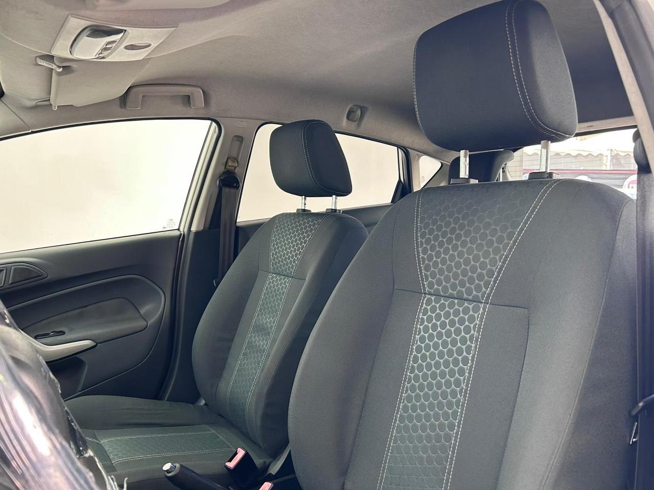 Ford Fiesta 1.4 TDCi 5p. Titanium-2009