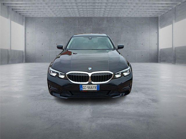 BMW 320 Serie3(G20/21/80/81 d 48V xDrive Business Advantag