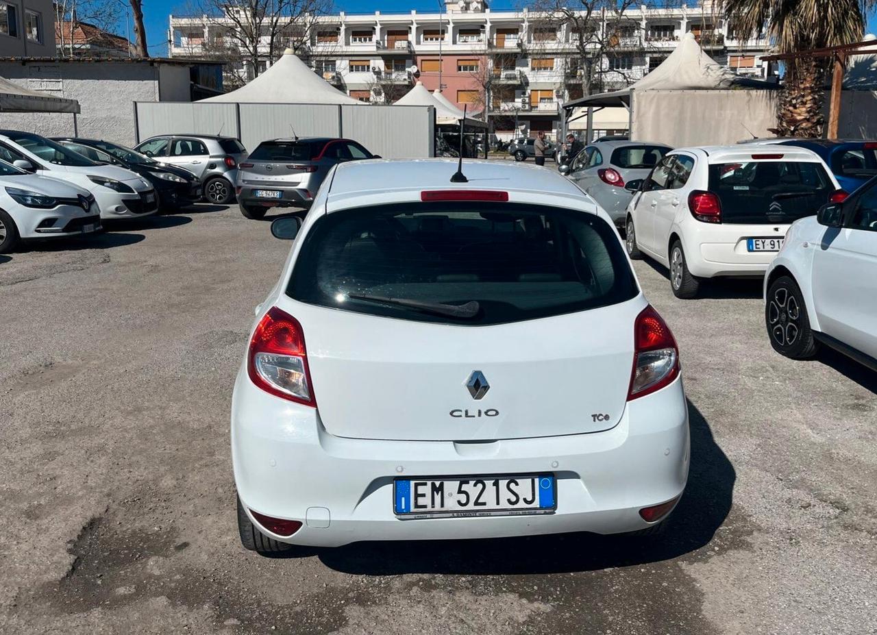 Renault Clio 1.2 16V 5 porte Dynamique anno 2013