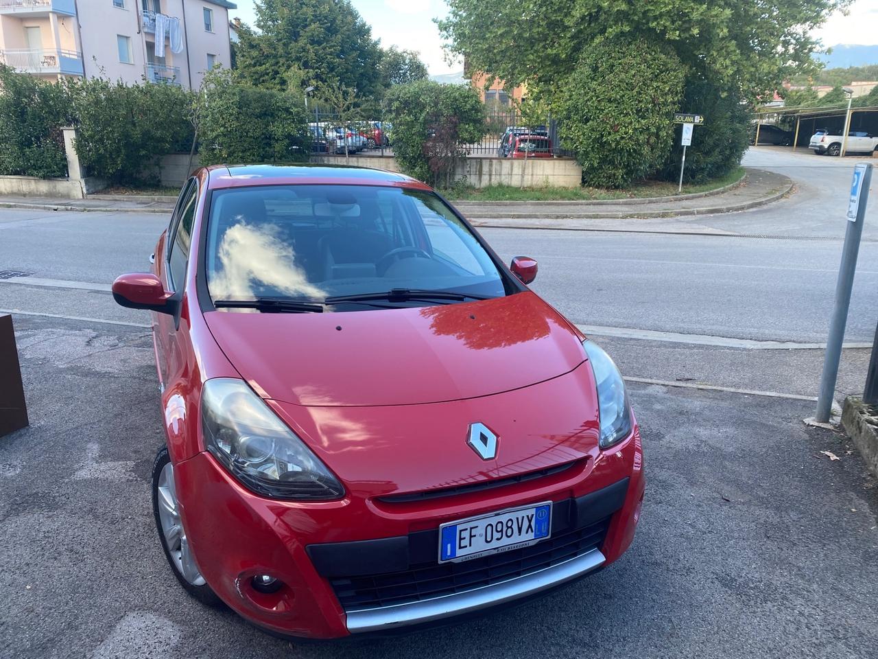 Renault Clio 1.5 dCi 90CV 5 ok neopatentati