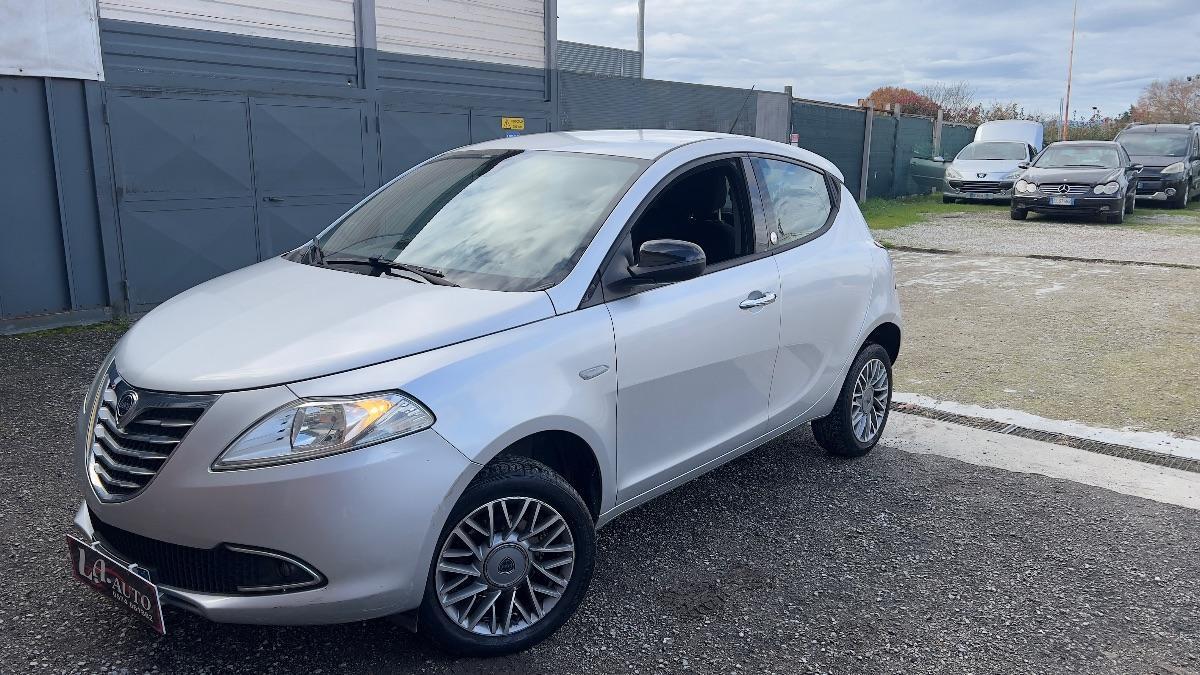 LANCIA - Ypsilon 0.9 t.air Elefantino ecochic metano 80cv