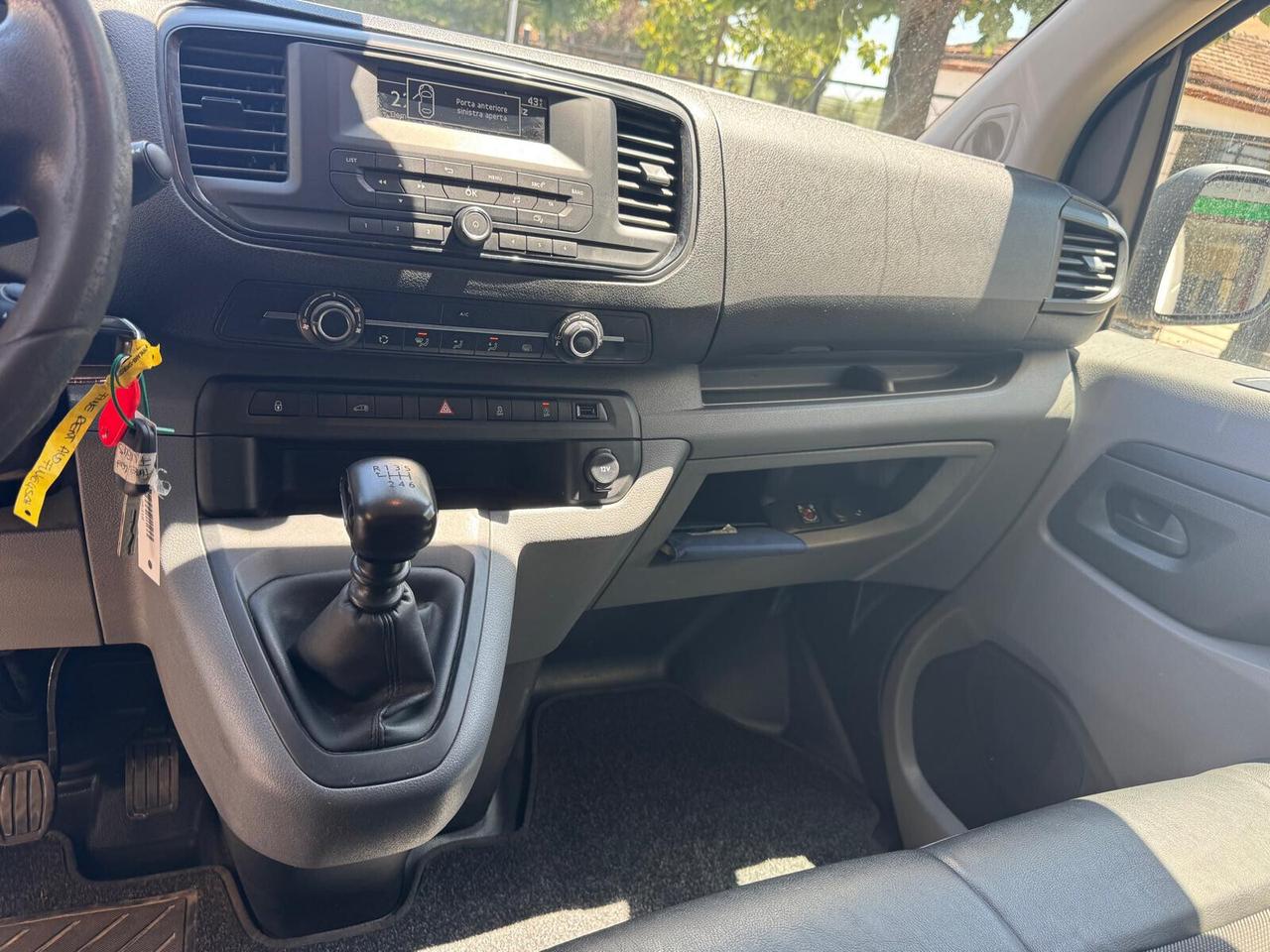 Peugeo EXPERT (PC) 1.6 BLUEHDI 115 S&S PREMIUM