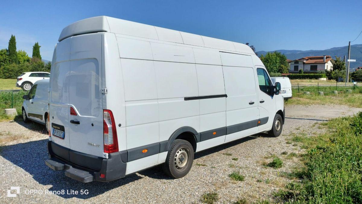 RENAULT master T35 2.3 L4H3 IVA COMPRESA
