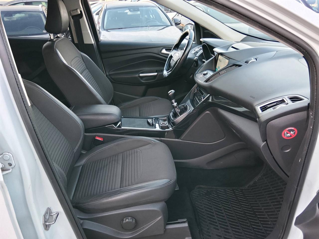 Ford Kuga 1.5 TDCI ST-Line