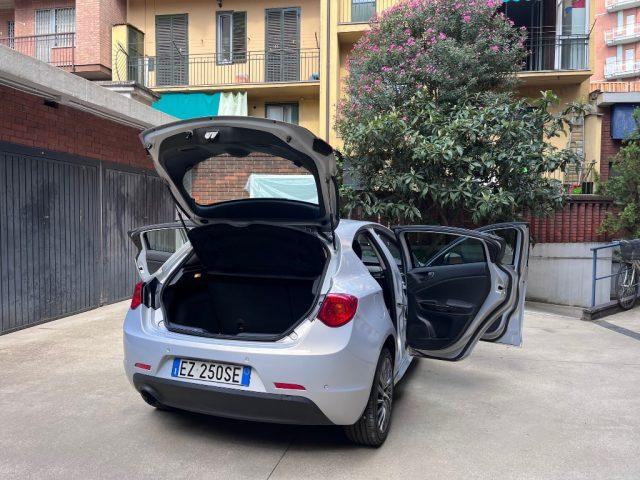 ALFA ROMEO Giulietta 1.6 JTDm-2 105 CV Distinctive unico proprietario