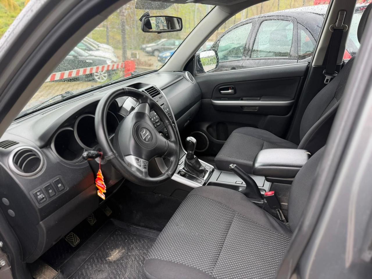 Suzuki Grand Vitara 1.9 DDiS 5 porte