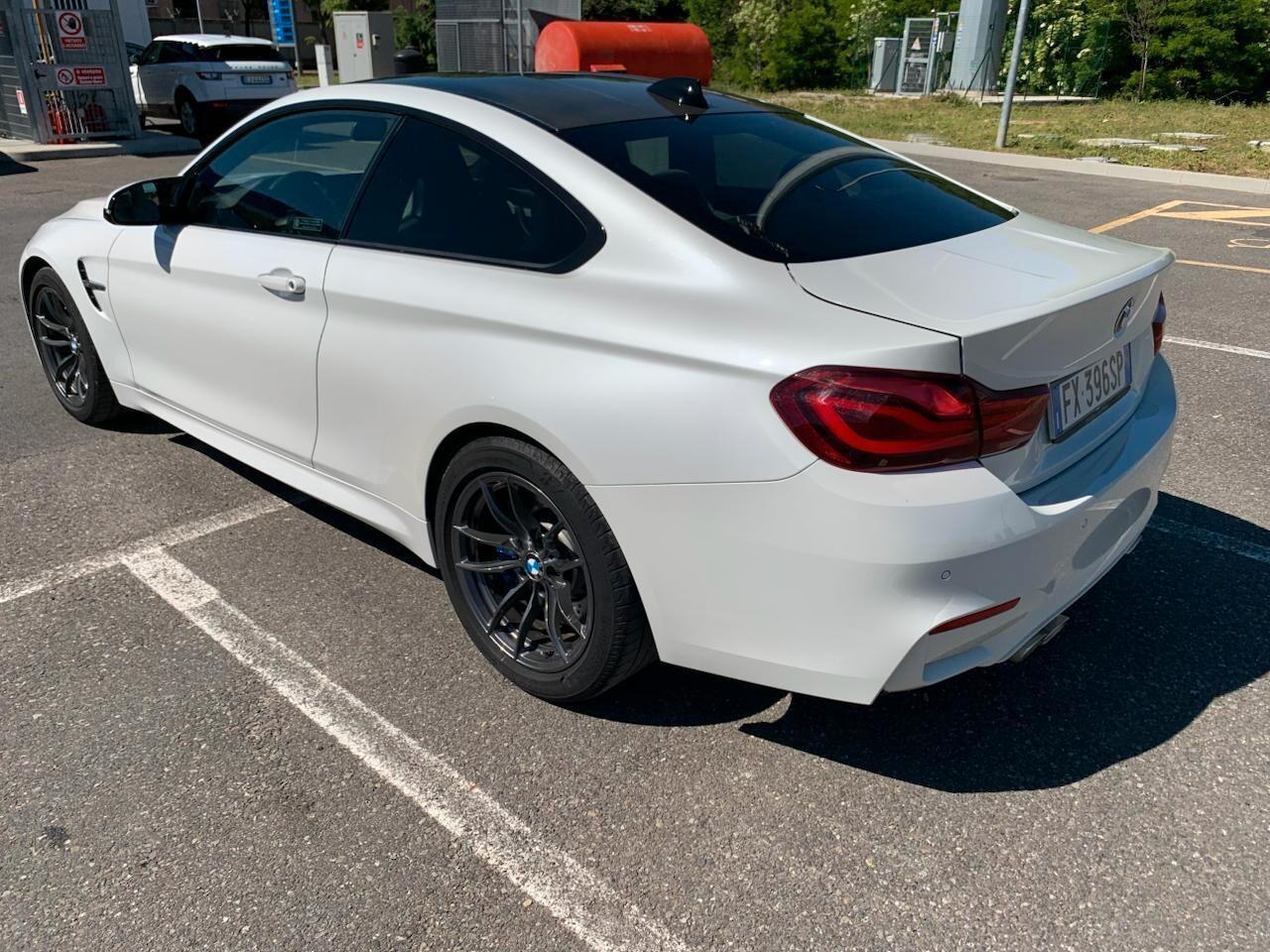 Bmw M4 3.0 dkg Head-Up + Harman-Kardon OK PERMUTE