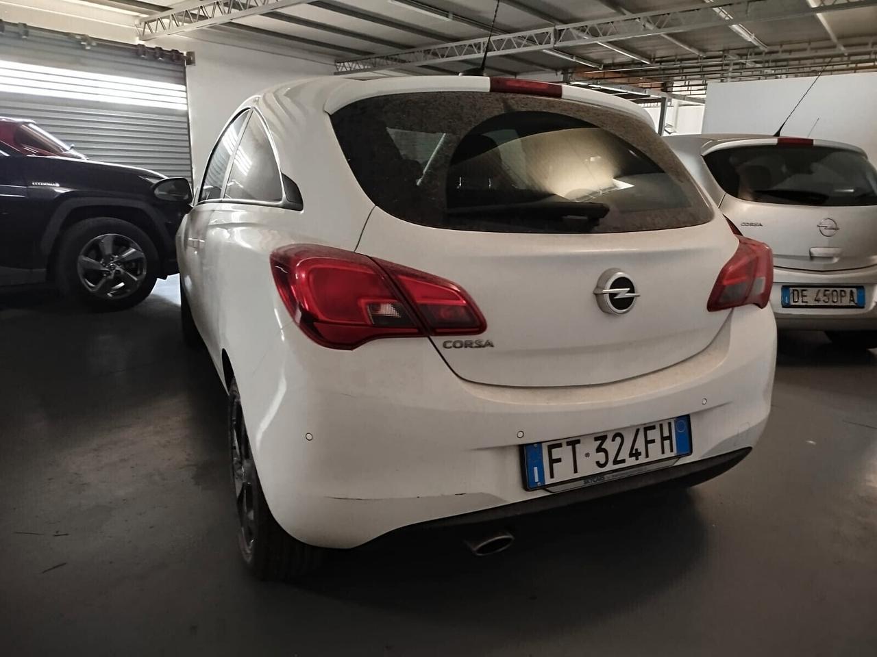 Opel Corsa 1.2 Coupé Advance