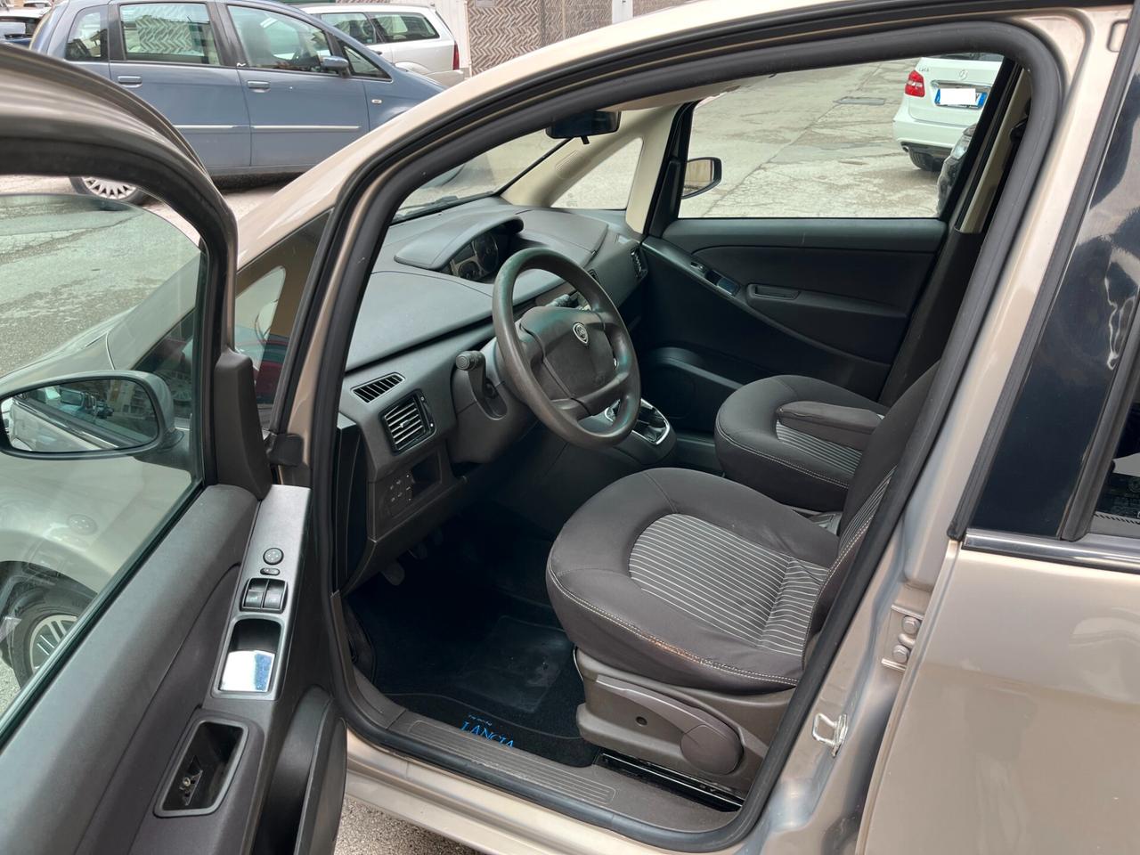 Lancia MUSA 1.4 16V Oro