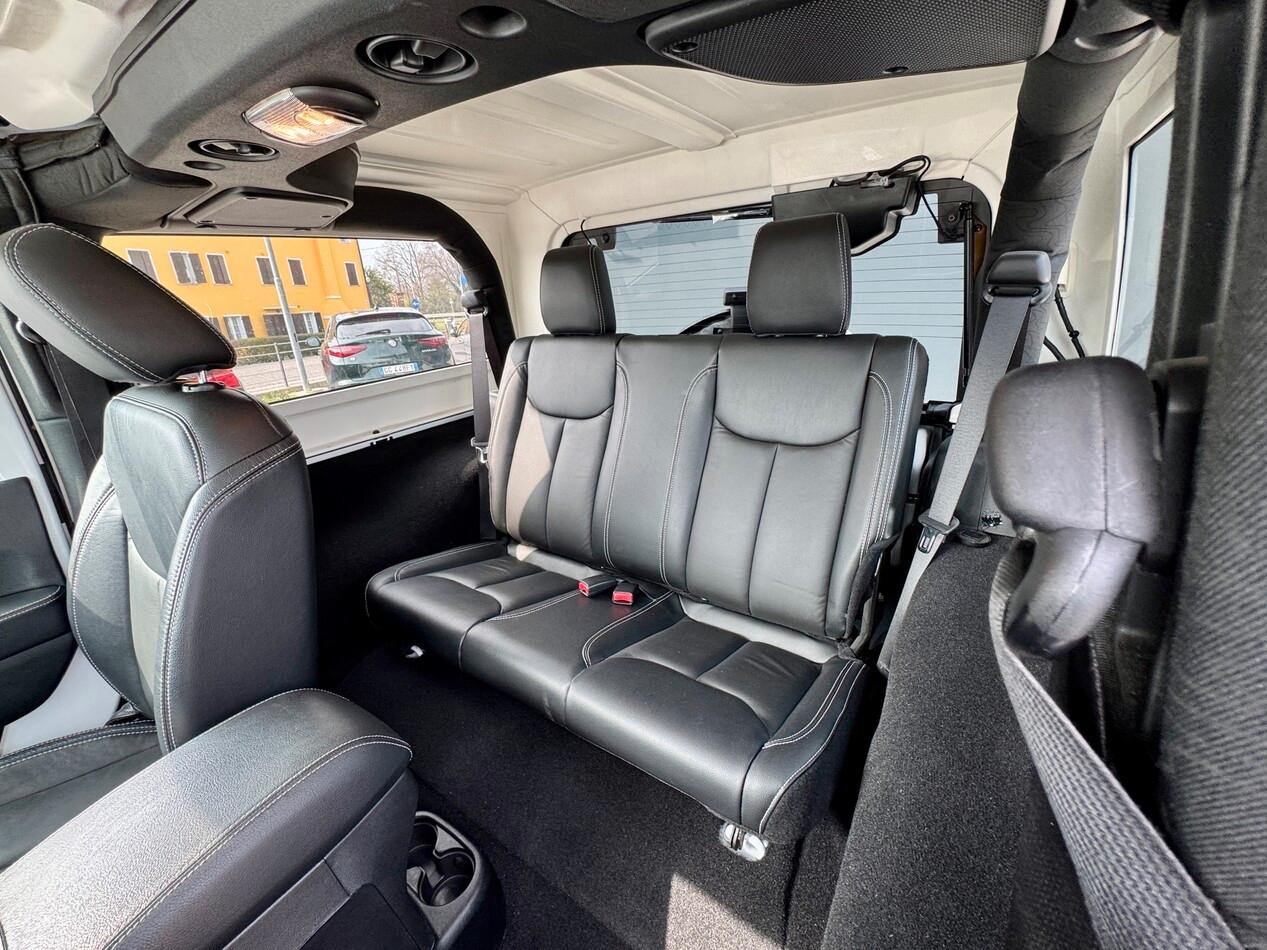 Jeep Wrangler Wrangler 2.8 crd Sahara auto