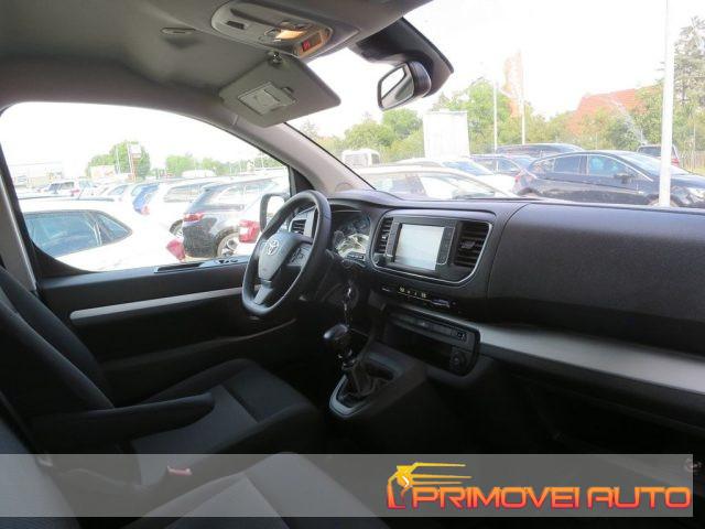 TOYOTA Proace Verso 1.5D