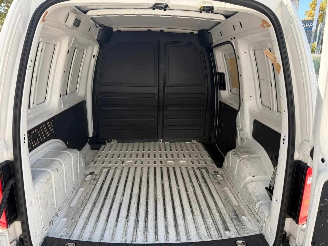 Volkswagen Caddy 2.0 TDI 102 CV Furgone