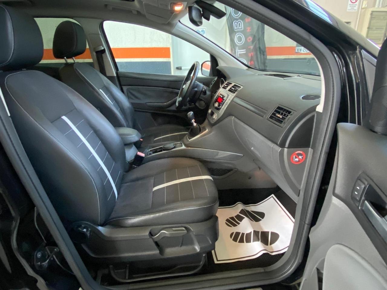 Ford Kuga 2.0 TDCi 136 CV 2WD Titanium