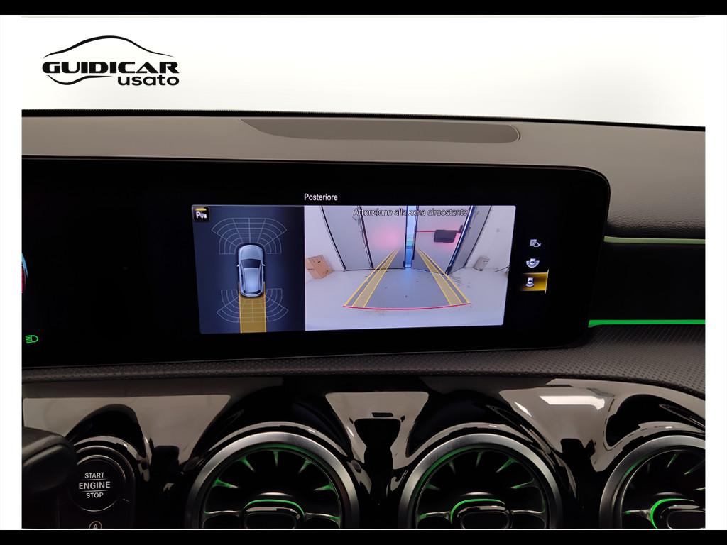 Mercedes-Benz Classe A - W177 2018 - A 180 d Premium auto