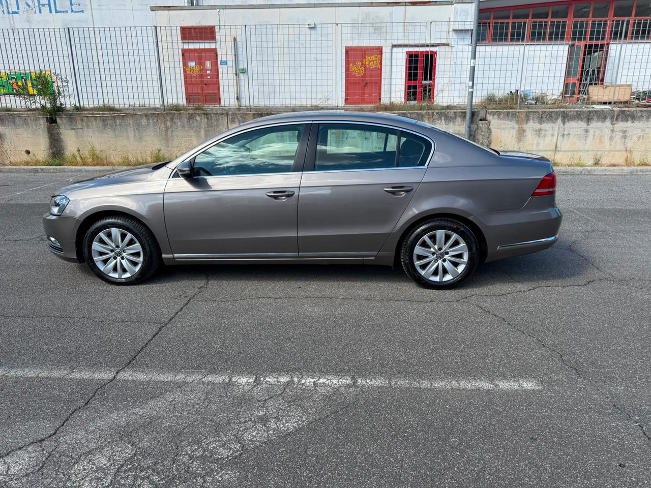 Volkswagen Passat 1.6 TDI Comfortline BlueM. Tech.