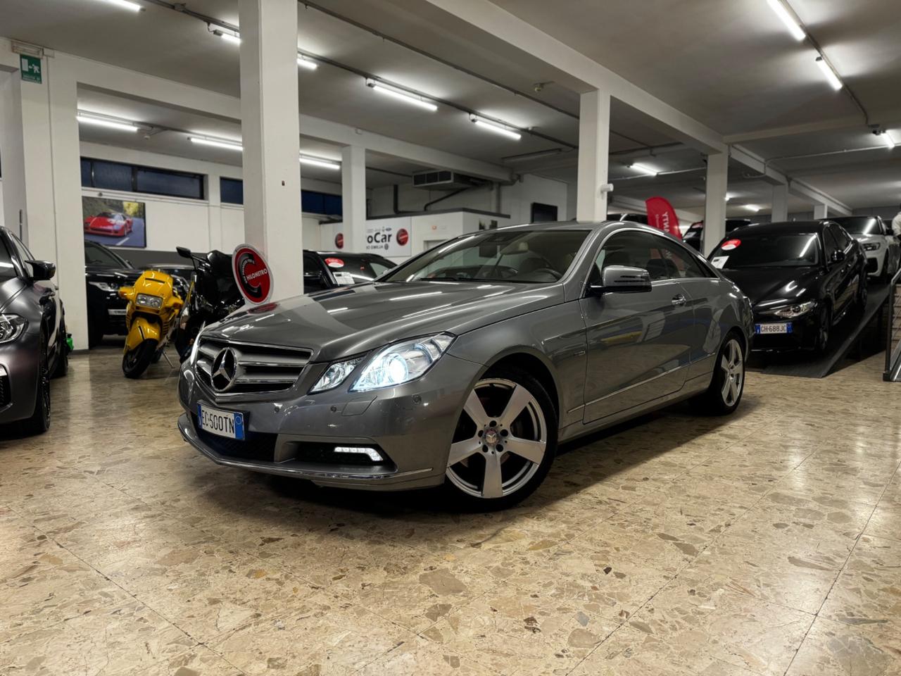 Mercedes-benz E 250 CDI Coupé Avantgarde 12/2010 Euro 5