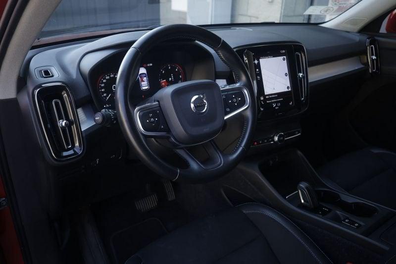 Volvo XC40 Volvo XC40 D3 AWD Geartronic R-Design 110KW ANNO 2019