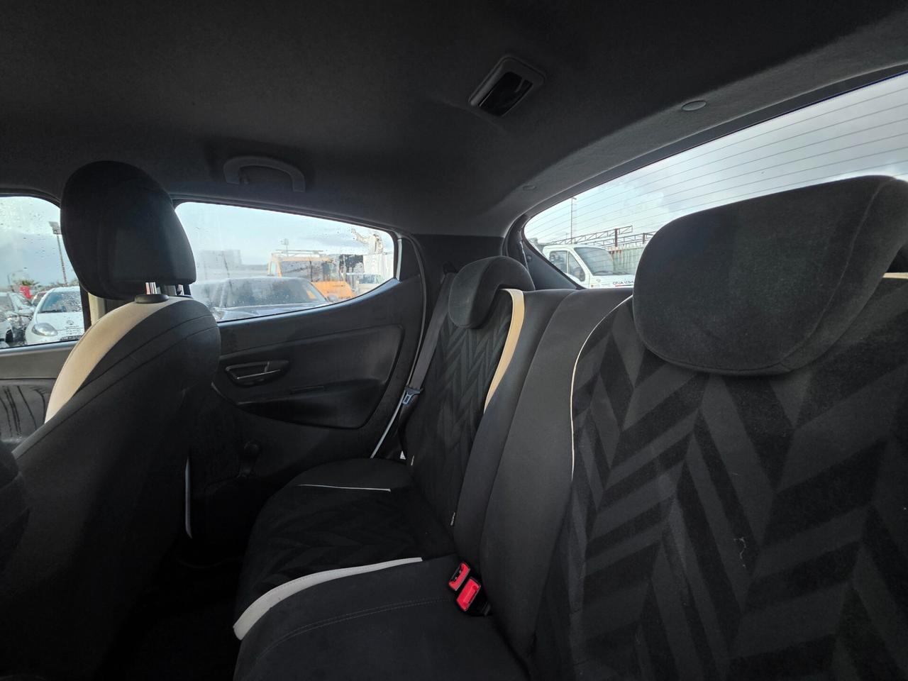 Lancia Ypsilon 1.3 MJT 16V 95 CV 5 porte S&S Platinum