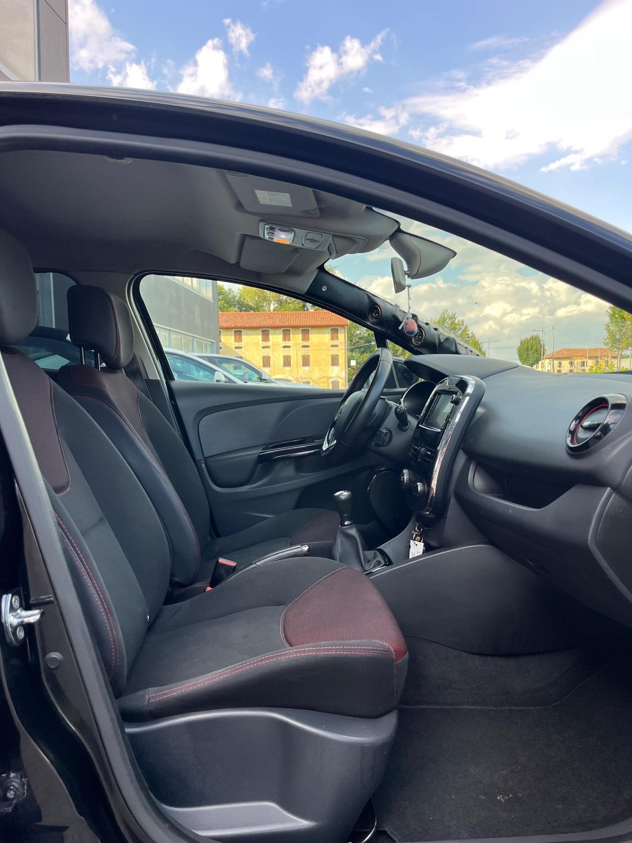 Renault Clio 1.2 Neopatentati