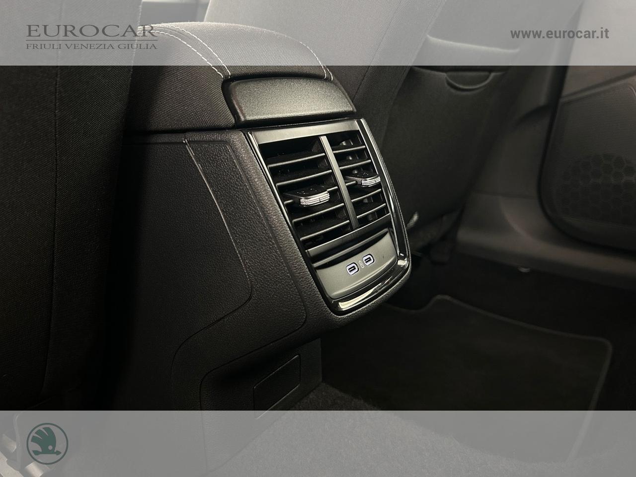 Skoda Kamiq 1.0 tsi selection 115cv