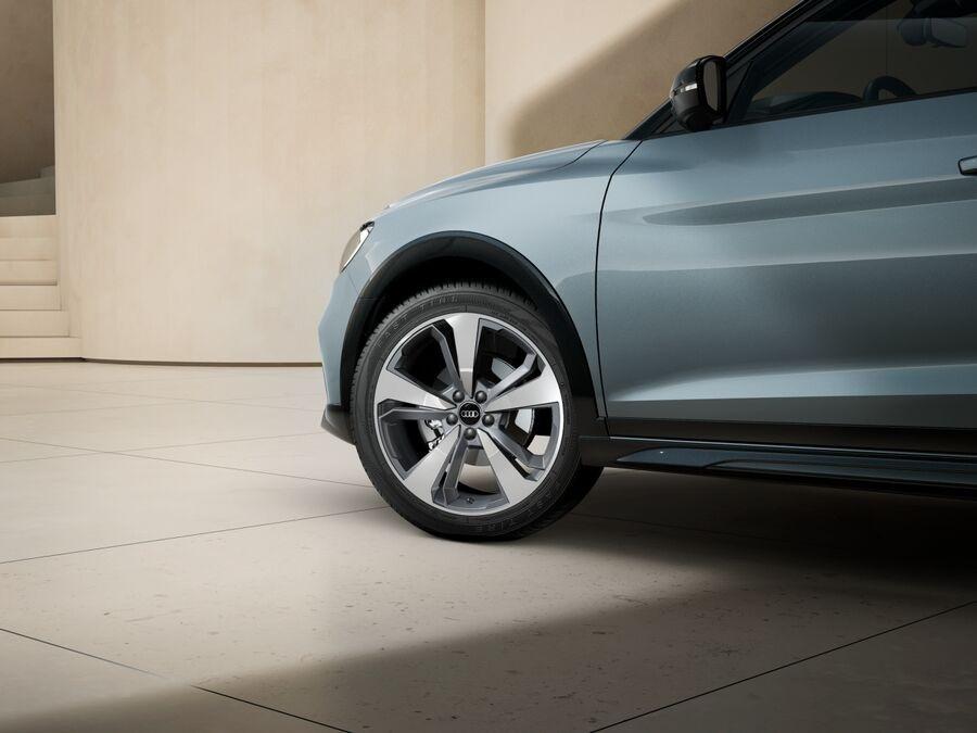 AUDI Audi A1 allstreet Identity Contrast 30 TFSI 85(116) kW(CV) S tronic