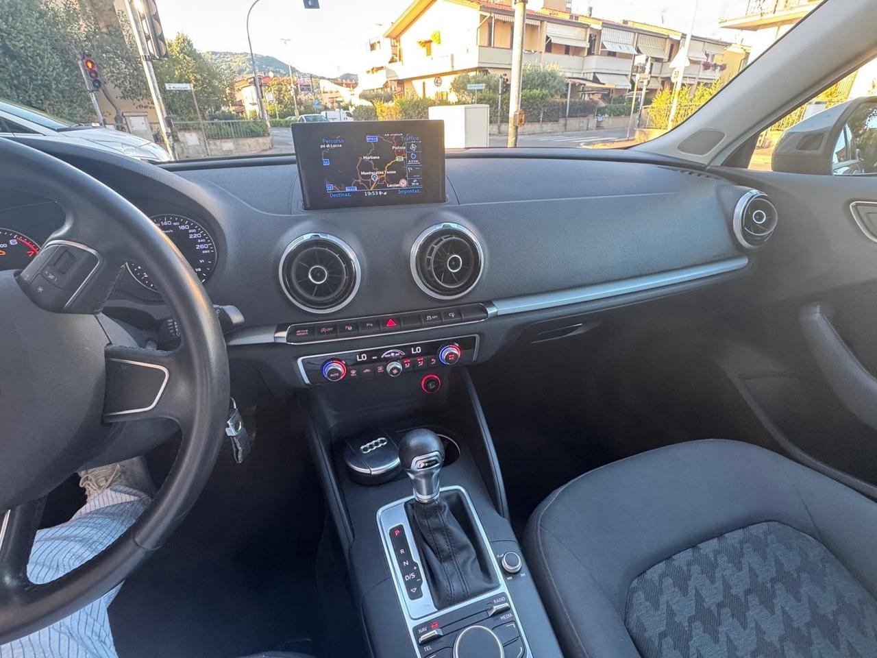 Audi A3 SPB 1.4 TFSI S tronic g-tron Attraction