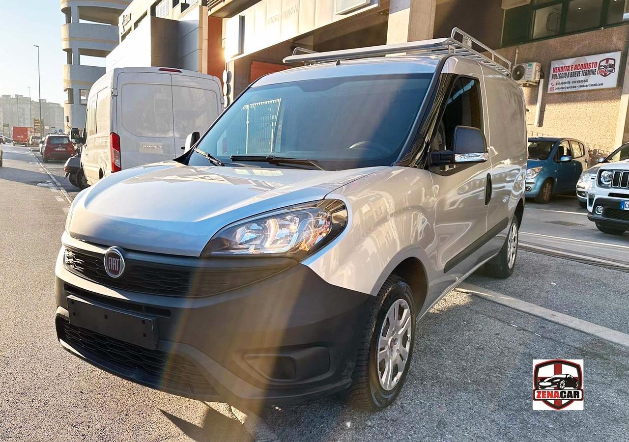 Fiat Doblo Cargo 95 CV Portapacchi e Sensori di Parcheggio Posteriori Chiusere DAKEN