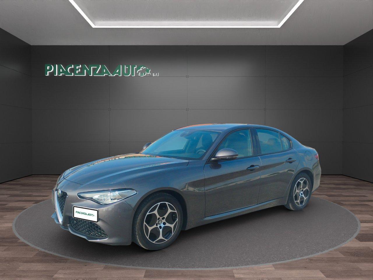 Alfa Romeo Giulia 2.2 t Super.160cv .NAVI.TELECAMERA