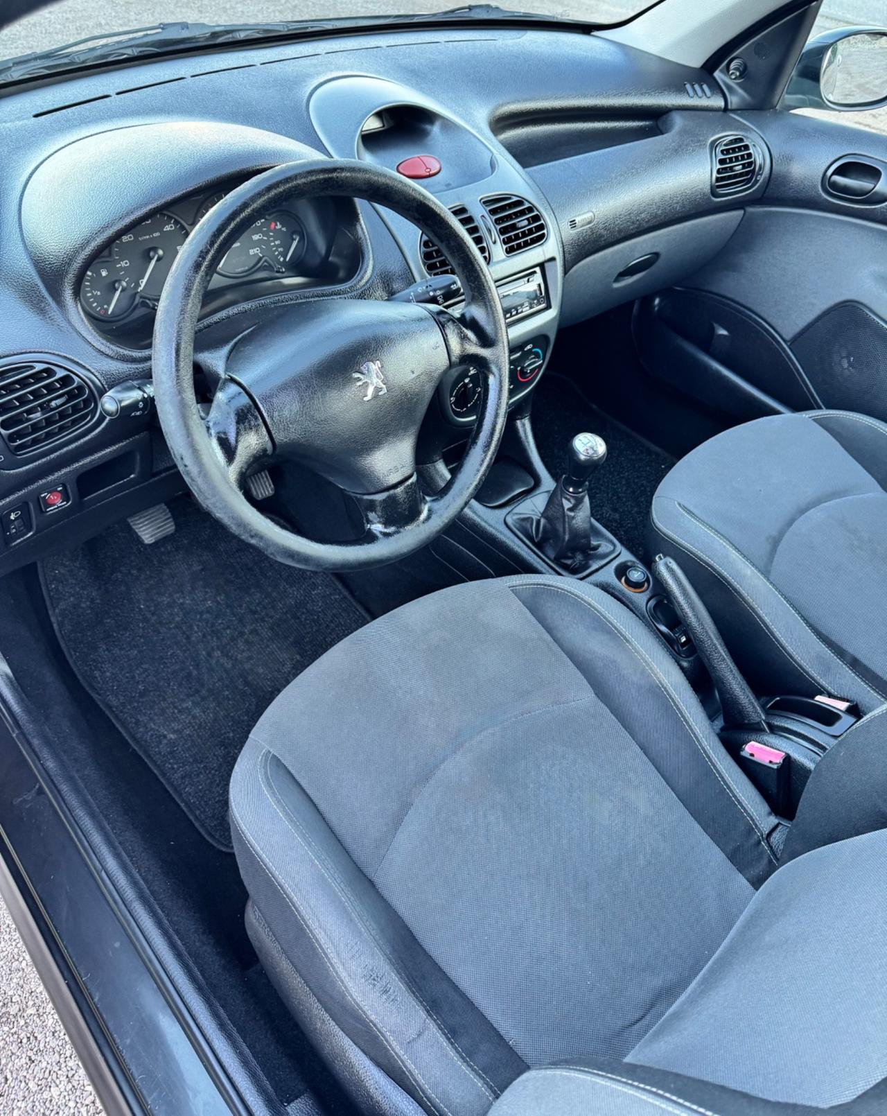 PEUGEOT 206 1.4 HDI DIESEL 5 PORTE NEOPATENTATi