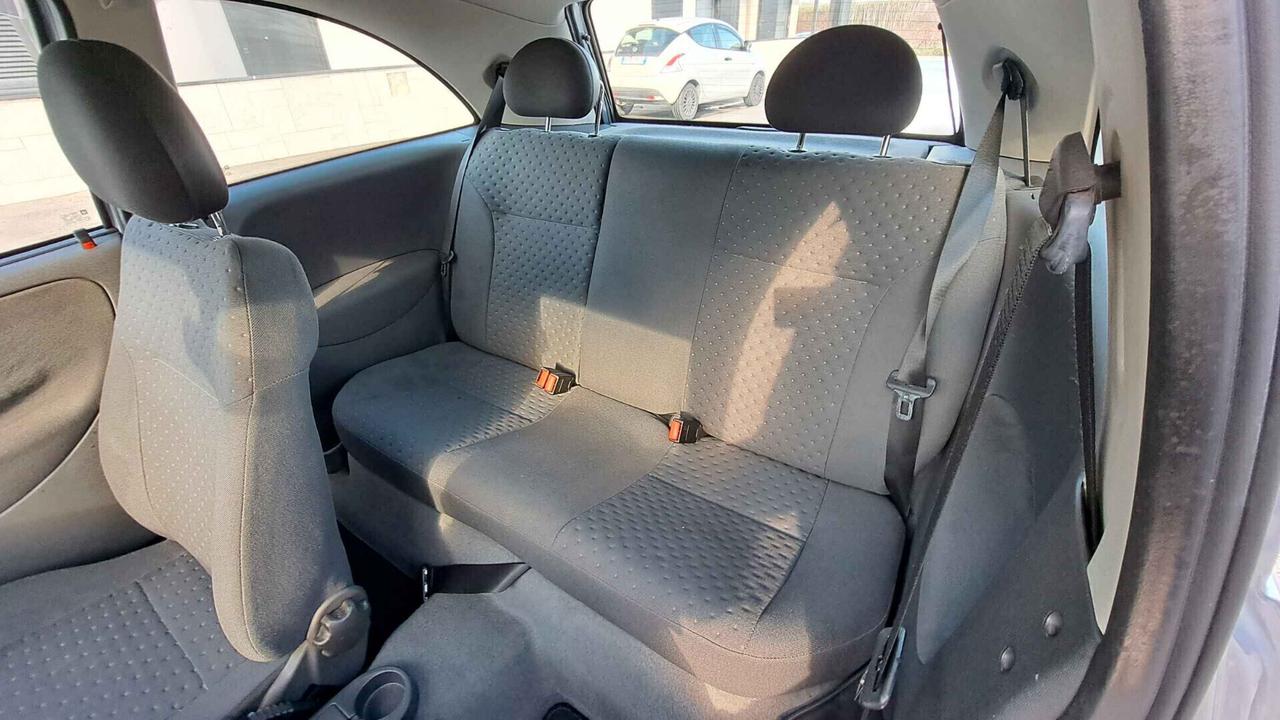 Opel Corsa 1.0i 12V Edition 3 Porte