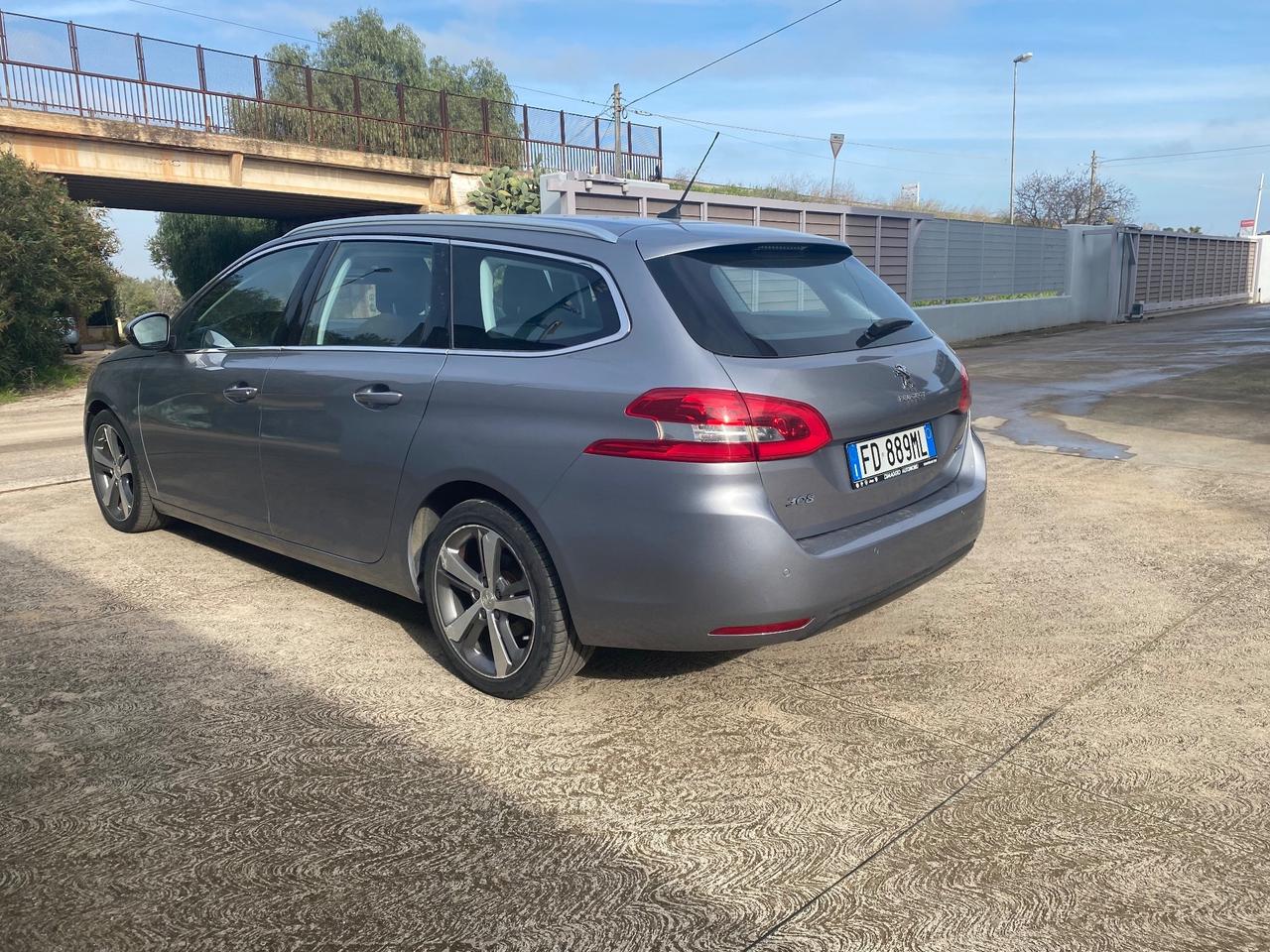 Peugeot 308 1.6 HDi 120 EAT6 SW Allure | 2016