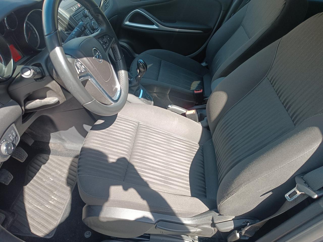 Opel Zafira Tourer 1.4 Turbo Elective