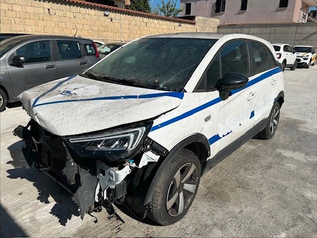 Opel Crossland 2022 1.5 ECOTEC D 110 CV Start&Stop Edition sinistrata incidentata
