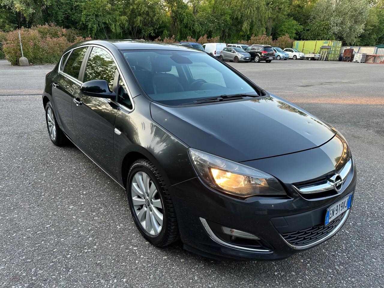 Opel Astra 1.7 CDTI 130CV 5 porte Cosmo