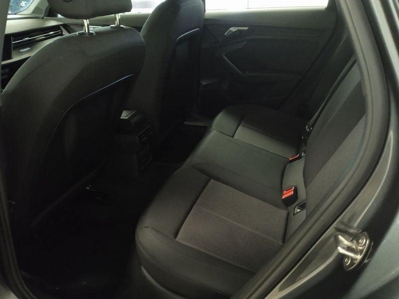 Audi A3 4ª serie SPB 30 TDI S tronic S line edition