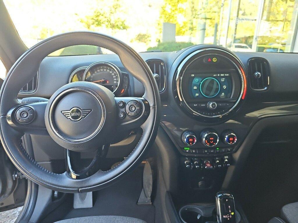 Mini Cooper Countryman 1.5 TwinPower Turbo Cooper Hype Steptronic