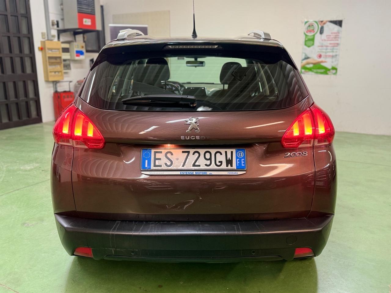 Peugeot 2008 PureTech 82 Allure