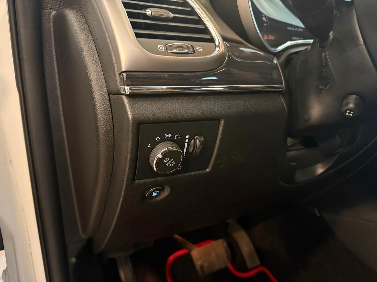 Jeep Grand Cherokee 3.0 V6 CRD 250 CV Multijet II Overland