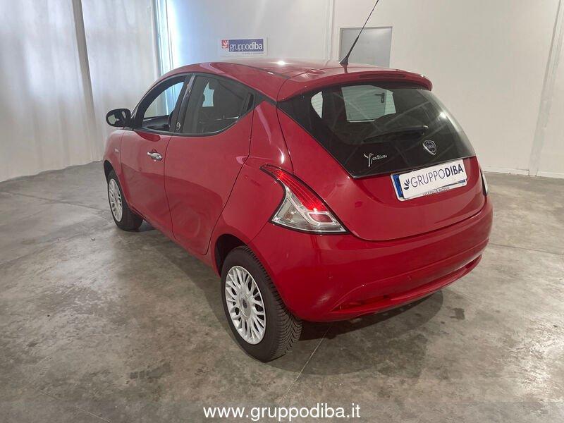 Lancia Ypsilon III 2015 Benzina 0.9 t.air Gold ecochic metano 80cv my16