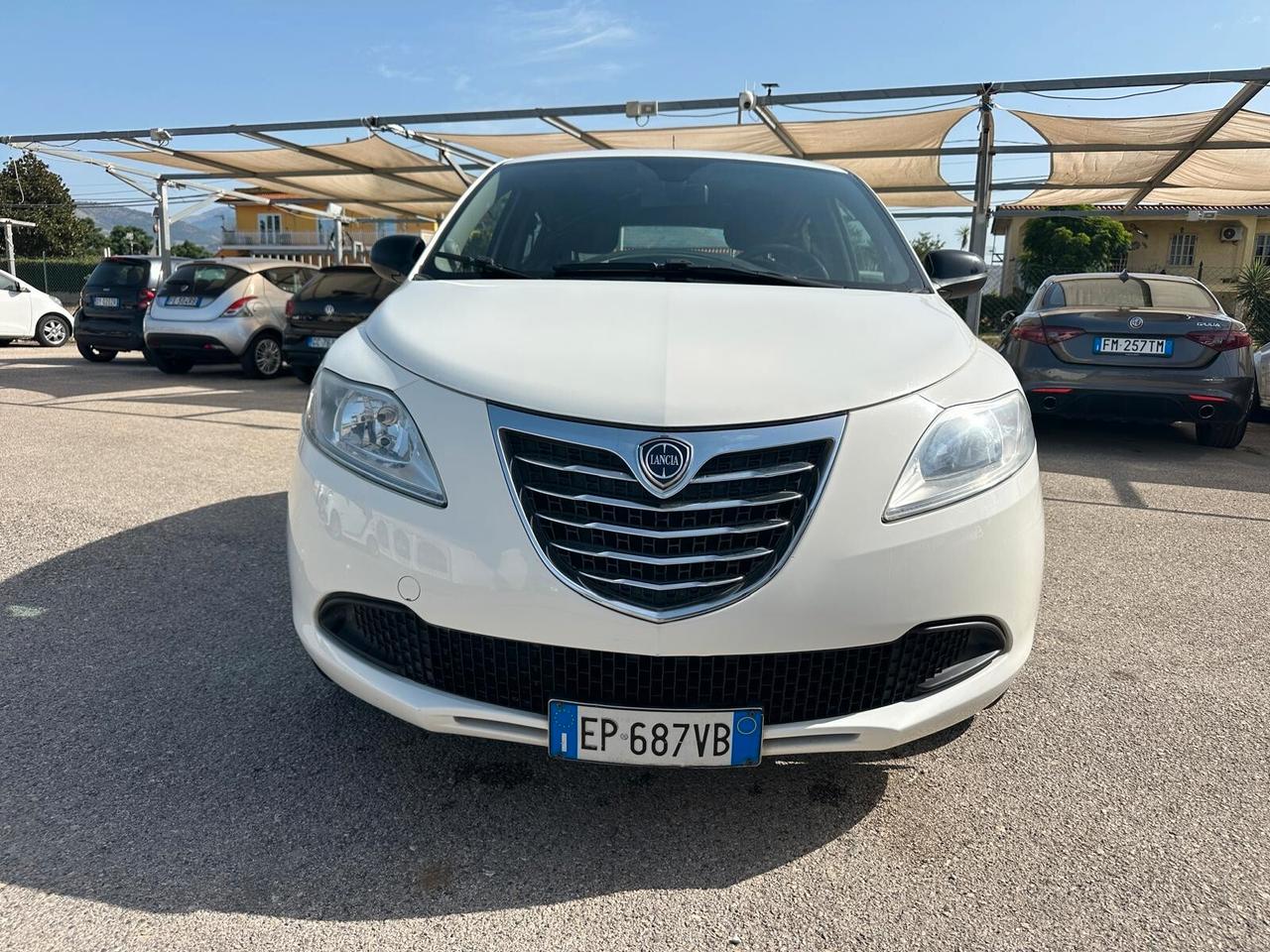 Lancia New Ypsilon 1.2 Benzina