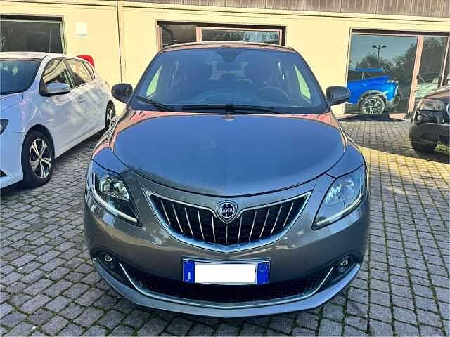 Lancia Ypsilon 1.0 FireFly 5 porte S&S Hybrid Gold