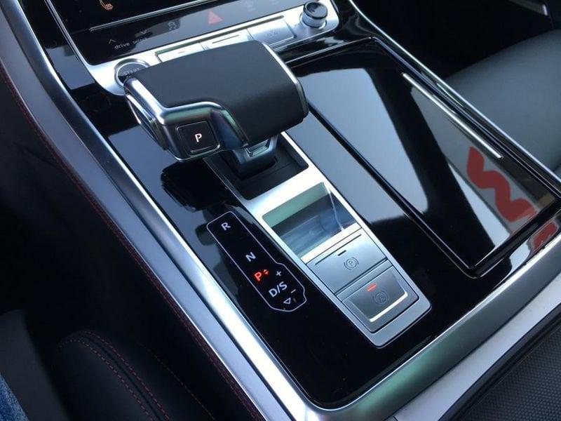 Audi Q8 S line edition 50 TDI quattro tiptronic TETTO+22"+MATRIX S-LINE