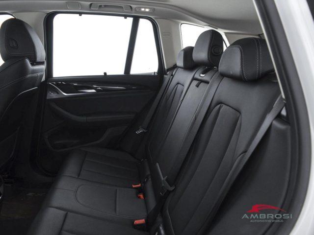 BMW X3 xdrive20d mhev 48V auto