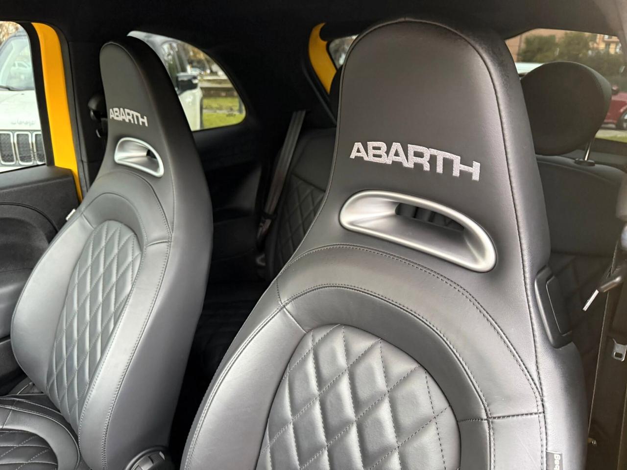 Abarth 595 F595 1.4 Turbo T-Jet 165 CV Speciale