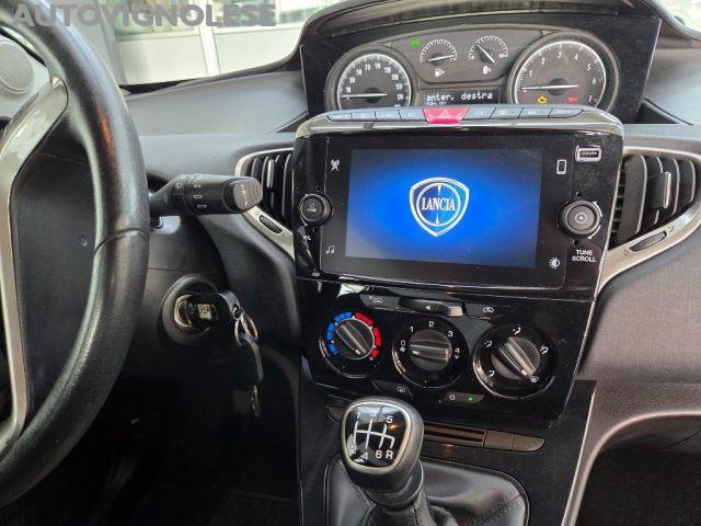 LANCIA Ypsilon 1.0 FireFly 5 porte S&S Hybrid Gold-5 POSTI