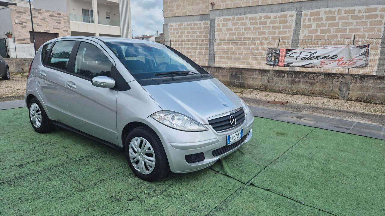 Mercedes-benz A 150 160 BlueEFFICIENCY Elegance