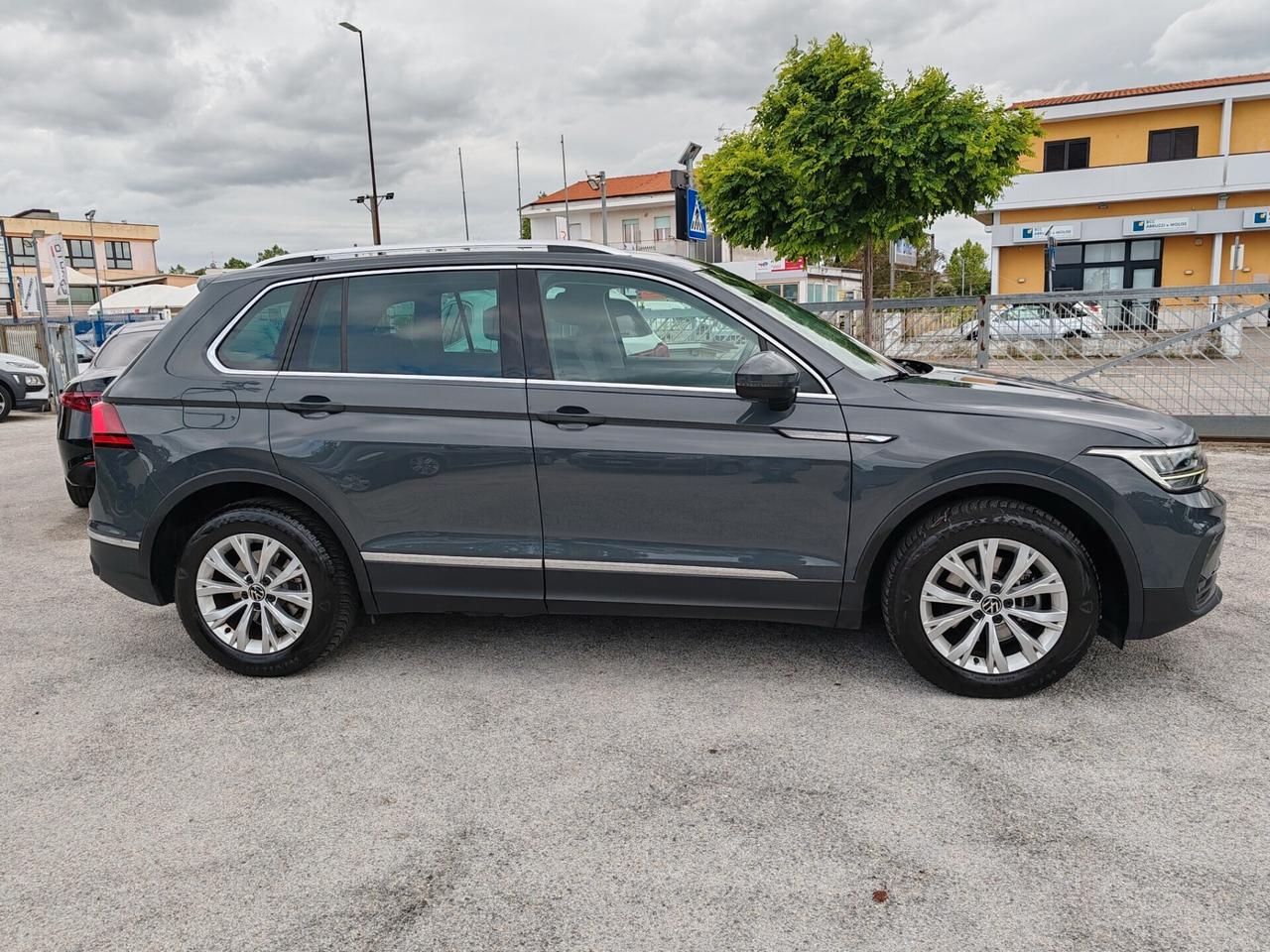 Volkswagen Tiguan 2.0 TDI 150 CV SCR DSG Life