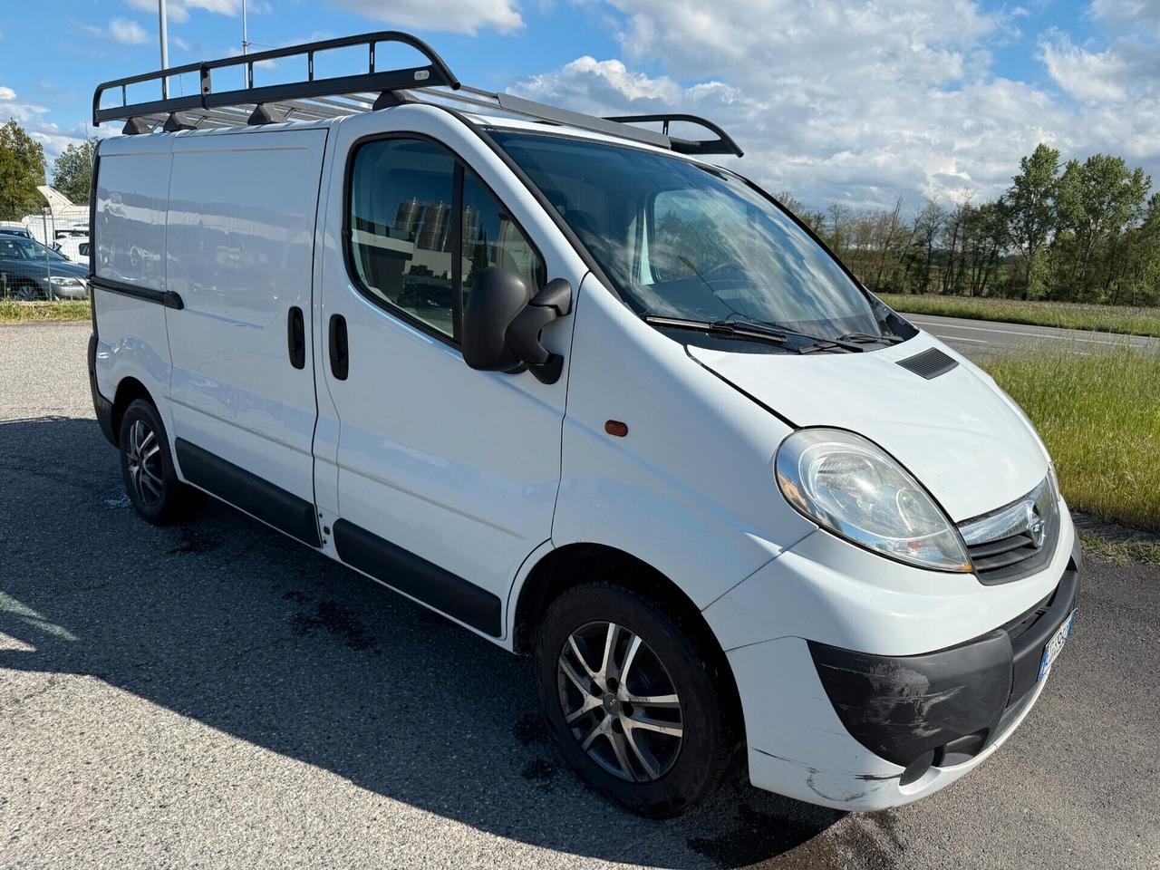 OPEL VIVARO