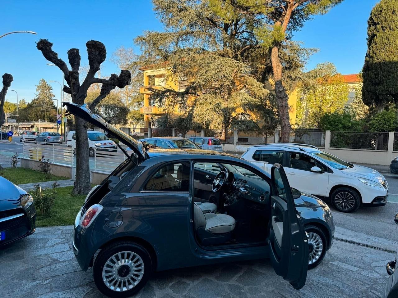 FIAT 500 1.2 LOUNGE 69cv TETTO P. NEOPATENTATI