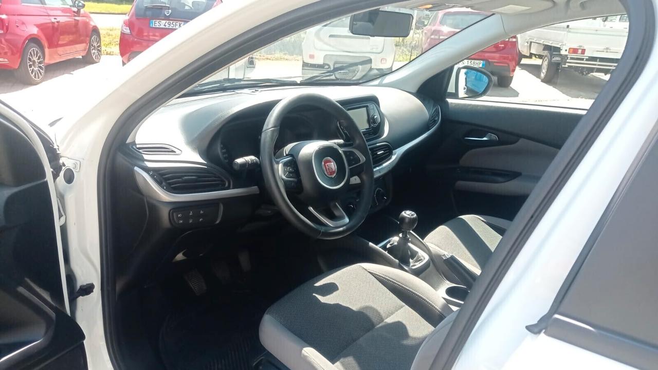 Fiat Tipo 1.4 4 porte Pop